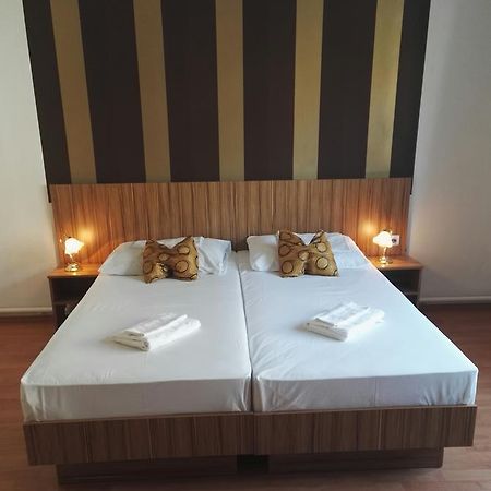 Hid Hotel Budapest Eksteriør billede
